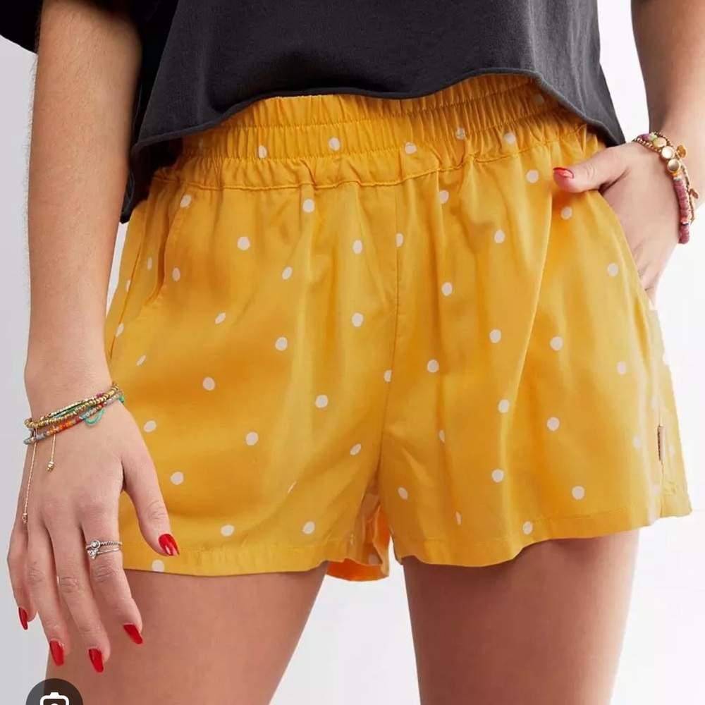 RVCA Yellow Polka Dot High Waist Shorts Never Worn